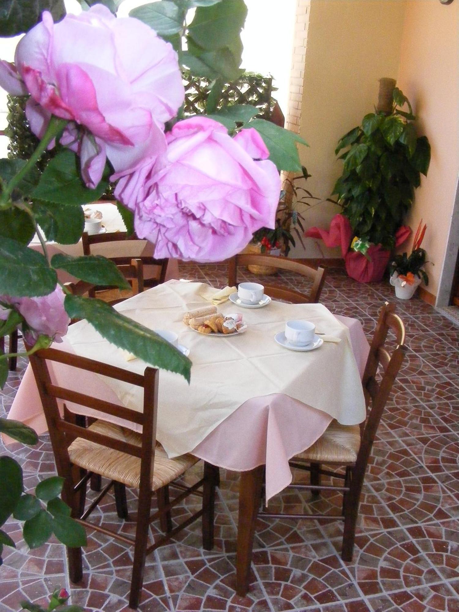 Sa Marina Bed and Breakfast La Caletta Buitenkant foto