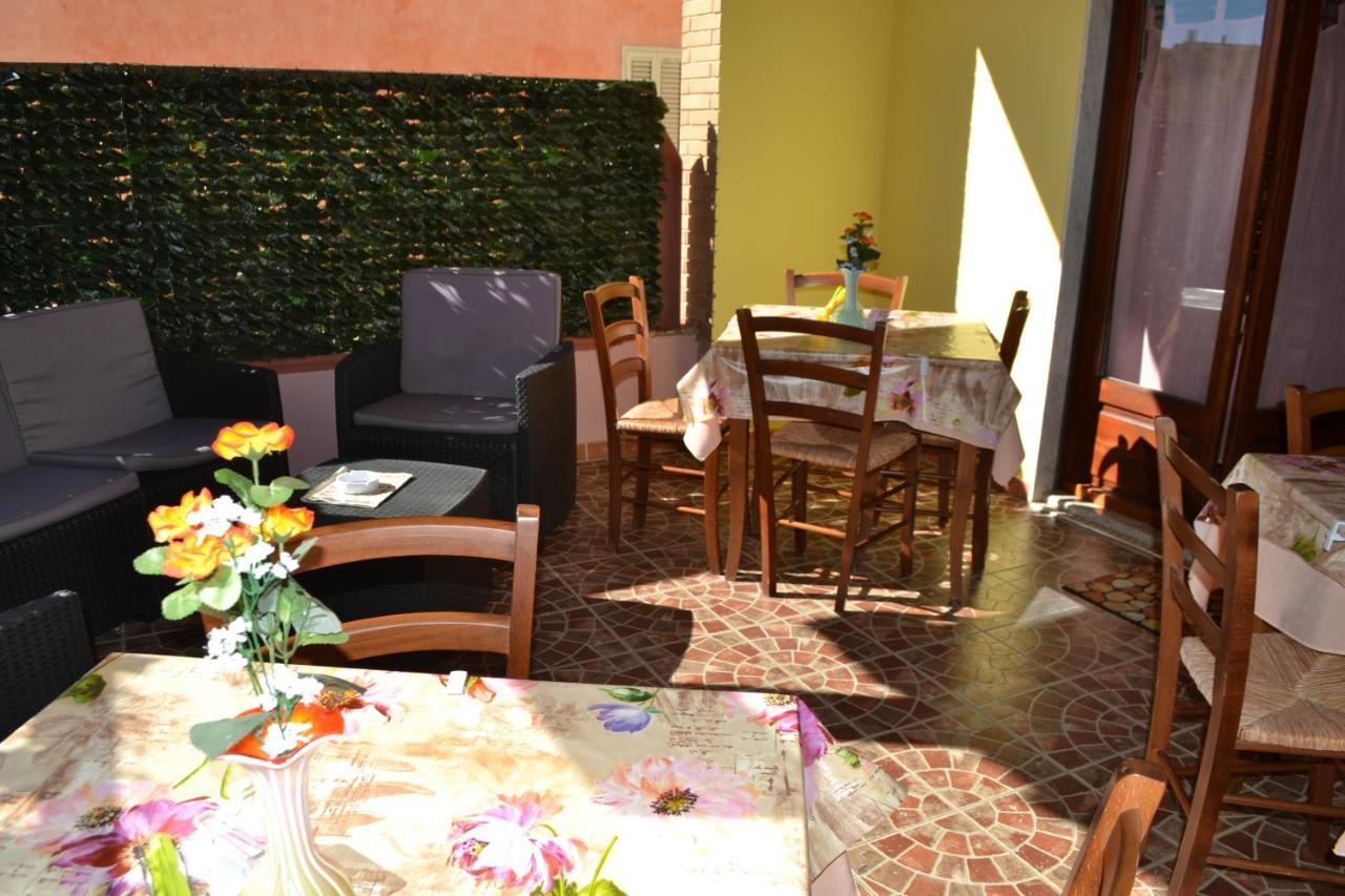 Sa Marina Bed and Breakfast La Caletta Buitenkant foto